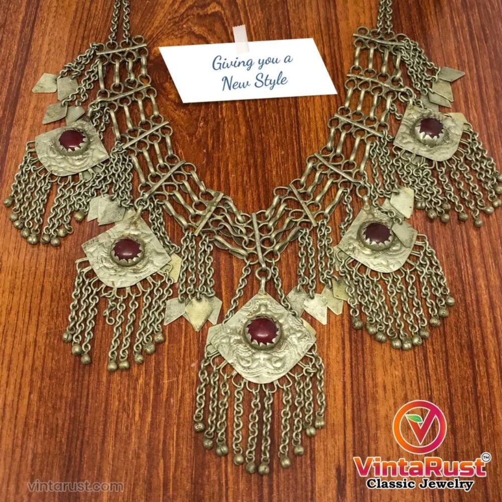 Vintage Dangling Five Pendant Handmade Necklace, Antique Silver Kuchi necklace - Picture 9 of 11
